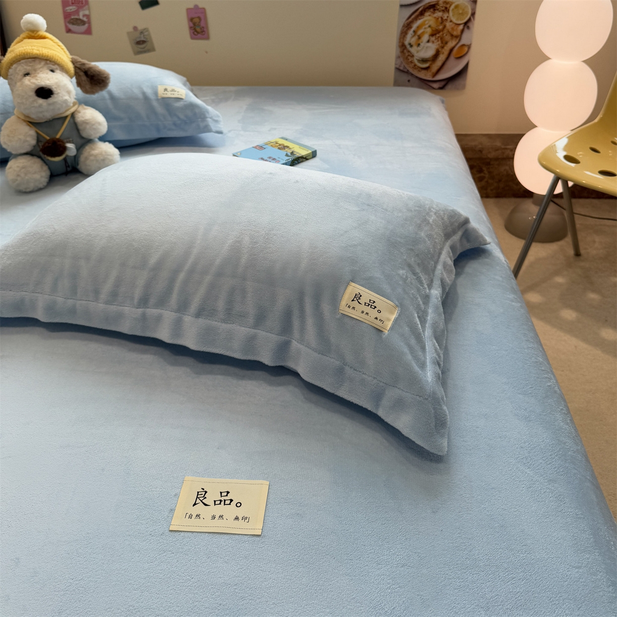 91家纺网 家纺一手货源 找家纺 857家居 2025新款高克重牛奶绒床单床笠系列 良品-天空蓝