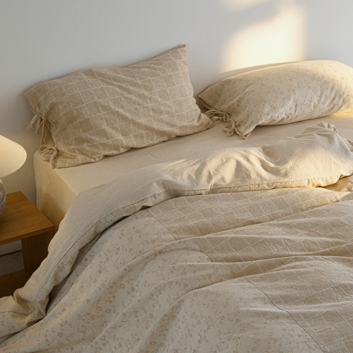 91家纺网 家纺一手货源 找家纺 （总）山舍家居 2025新款拼接提花棉麻四件套-半亩花田