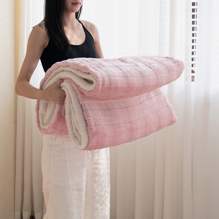 宜派家纺 2025新款A类云朵绒玉兔绒单毛毯 樱桃红