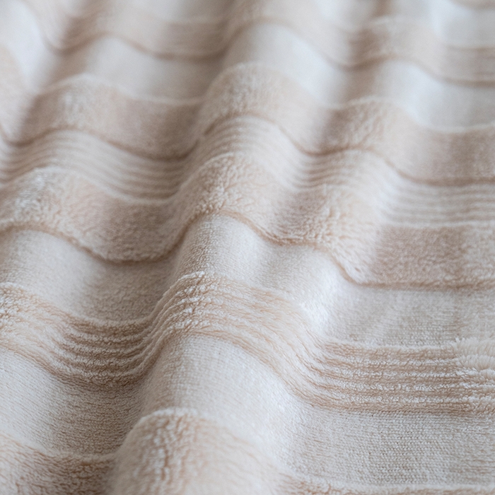91家纺网 家纺一手货源 找家纺 宜派家纺 2025新款A类云朵绒玉兔绒单毛毯 卡其棕