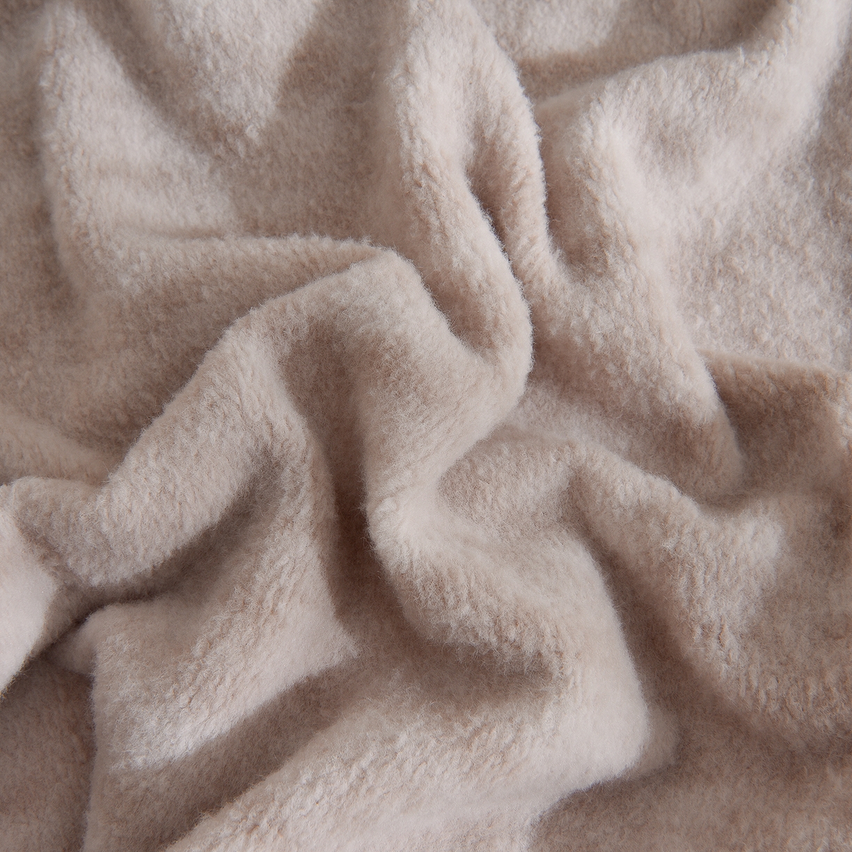 91家纺网 家纺一手货源 找家纺 同田家纺 2025新款A类羊羊绒牛奶绒印花四件套 伊莉莎-咖