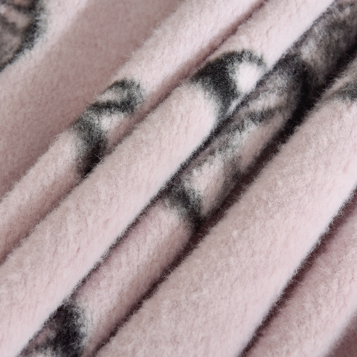 91家纺网 家纺一手货源 找家纺 同田家纺 2025新款A类羊羊绒牛奶绒印花四件套 紫蝶