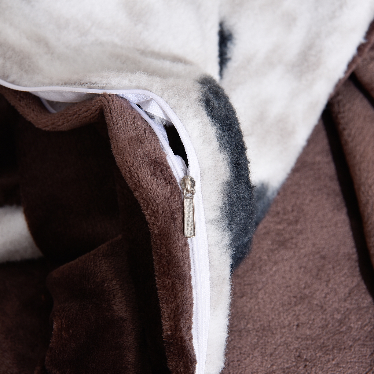 91家纺网 家纺一手货源 找家纺 （总）同田家纺 2025新款A类羊羊绒牛奶绒印花四件套