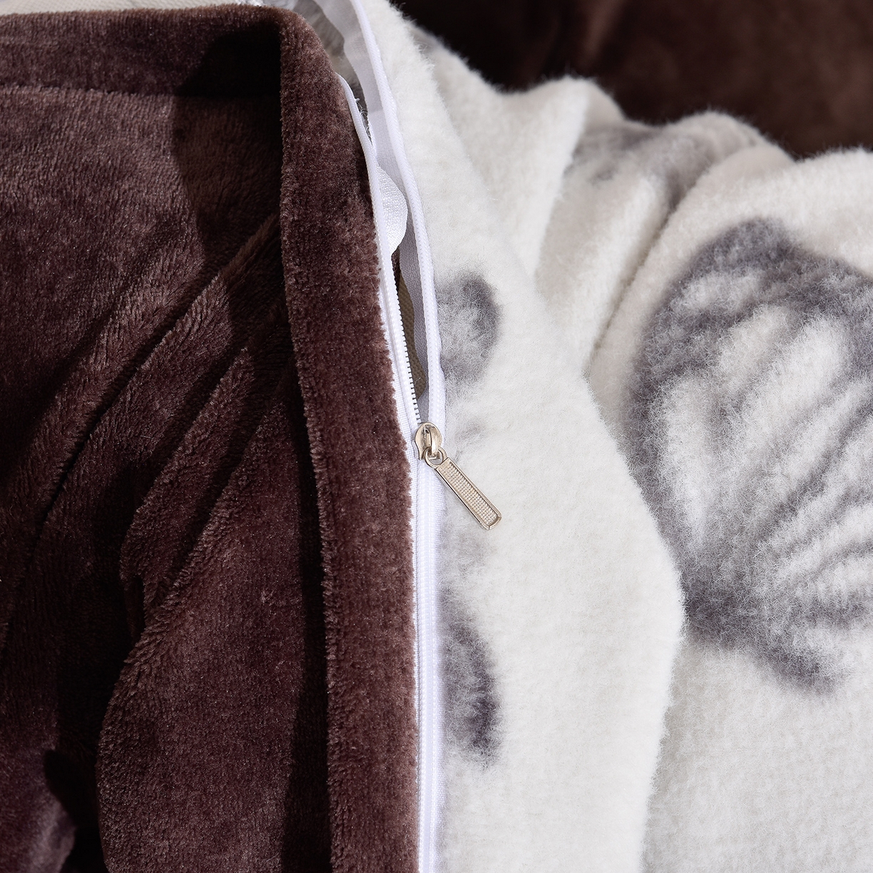 91家纺网 家纺一手货源 找家纺 同田家纺 2025新款A类羊羊绒牛奶绒印花四件套 香蝶