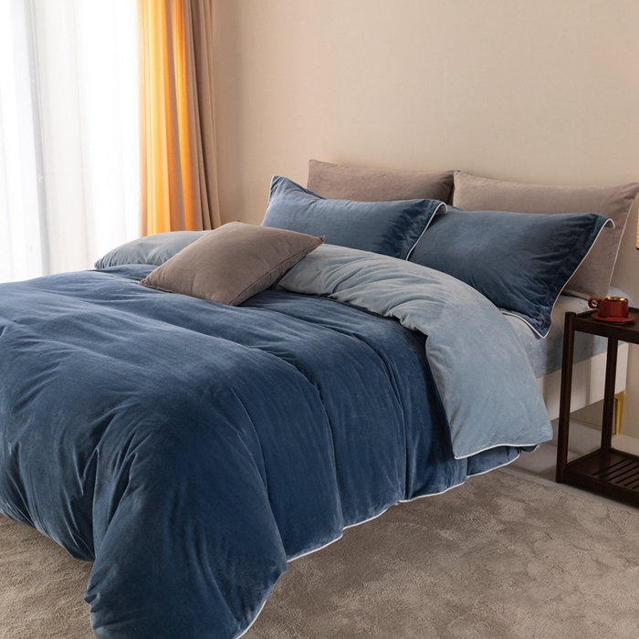 91家纺网 家纺一手货源 找家纺 ONE TWO ONE 121 新品【婴儿绒四件套】2025毛毯被子四件套单件被套单件枕套珊瑚绒牛奶绒冬被法兰绒兔毛绒The one 雾兰-浅蓝