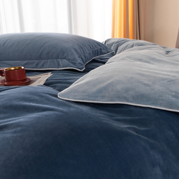 91家纺网 家纺一手货源 找家纺 ONE TWO ONE 121 新品【婴儿绒四件套】2025毛毯被子四件套单件被套单件枕套珊瑚绒牛奶绒冬被法兰绒兔毛绒The one 雾兰-浅蓝