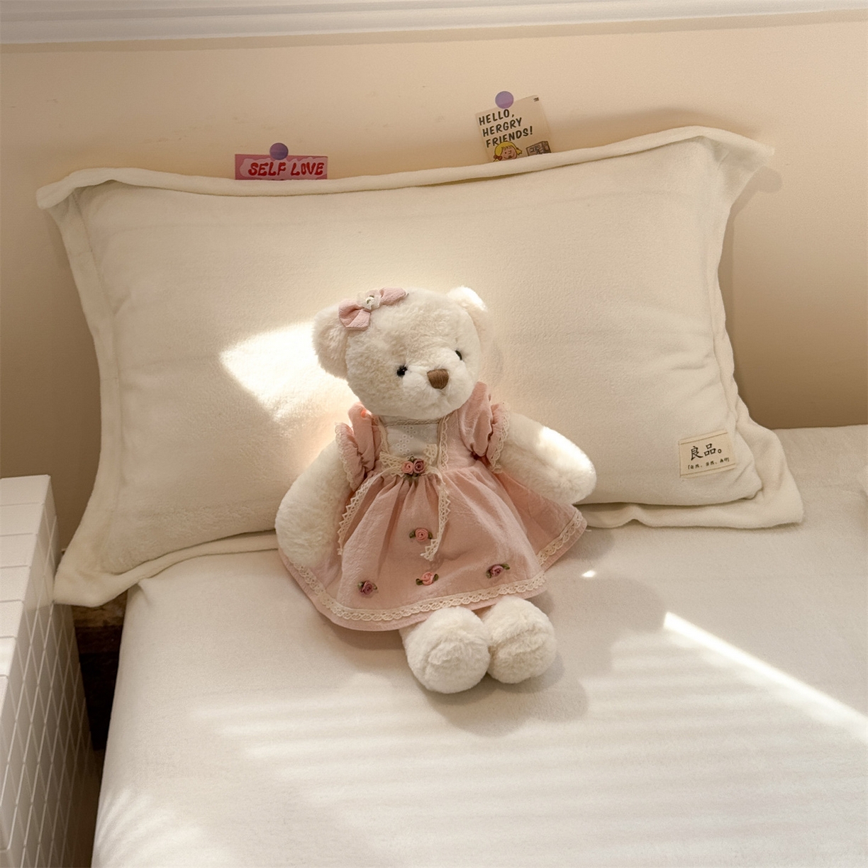 91家纺网 家纺一手货源 找家纺 857家居 2025新款高克重牛奶绒床单床笠系列 良品-雪白