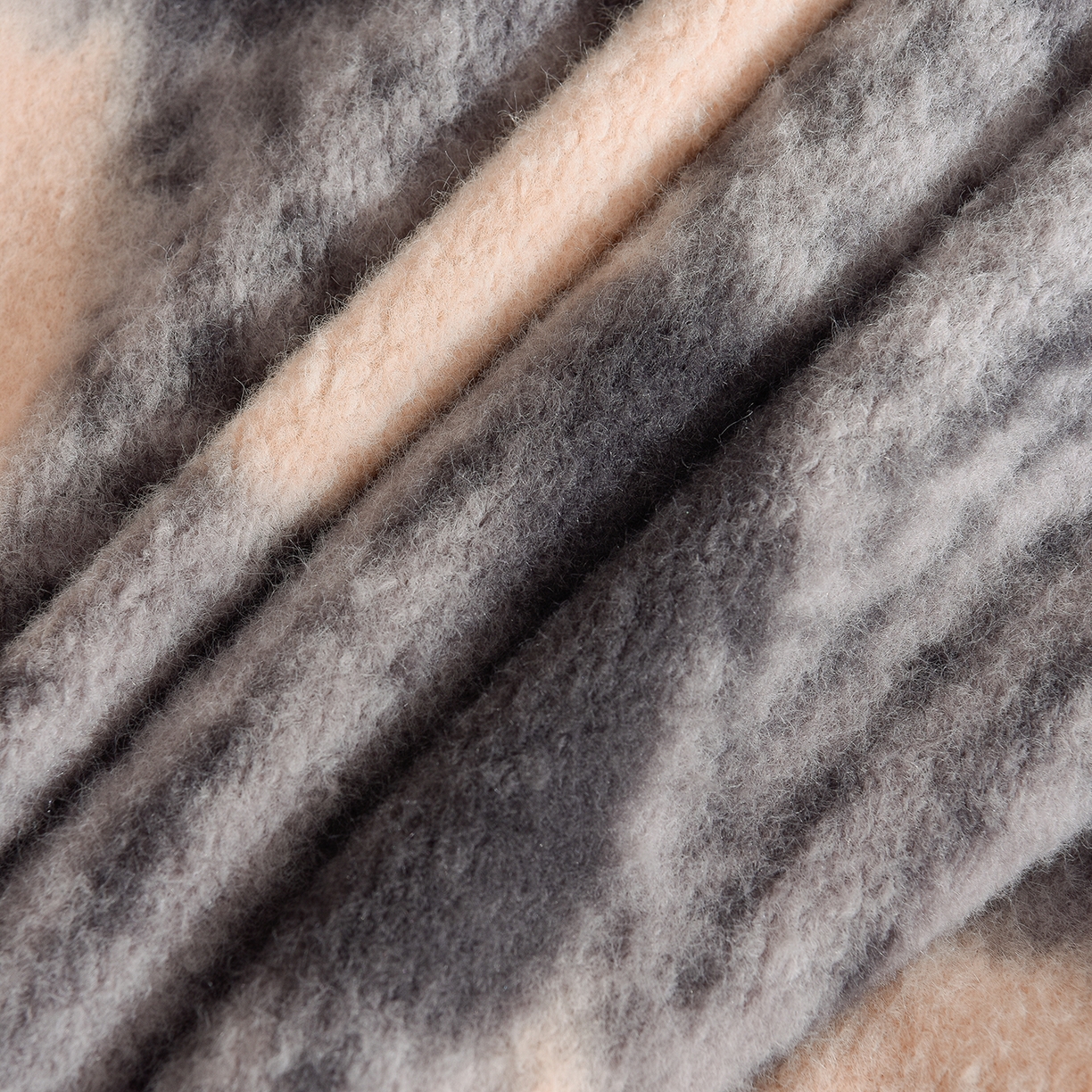 91家纺网 家纺一手货源 找家纺 同田家纺 2025新款A类羊羊绒牛奶绒印花四件套 咖啡格