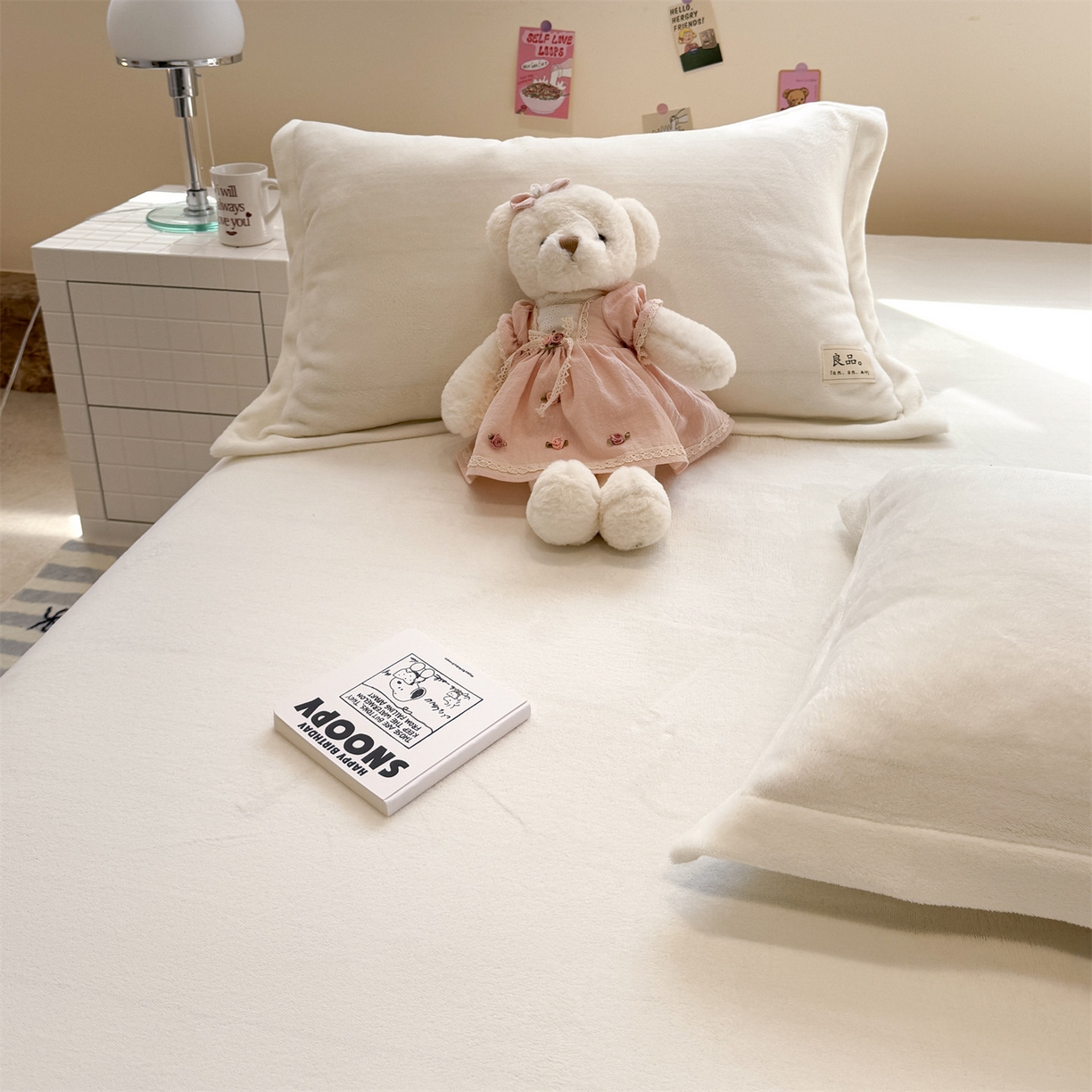 91家纺网 家纺一手货源 找家纺 857家居 2025新款高克重牛奶绒床单床笠系列 良品-雪白