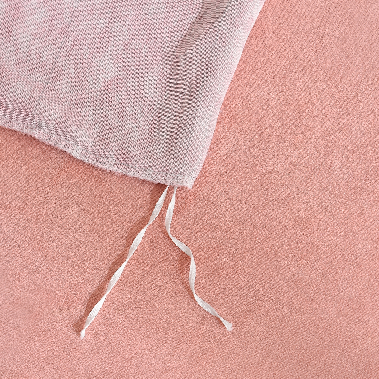 91家纺网 家纺一手货源 找家纺 同田家纺 2025新款A类羊羊绒牛奶绒印花四件套 伊莉莎-粉