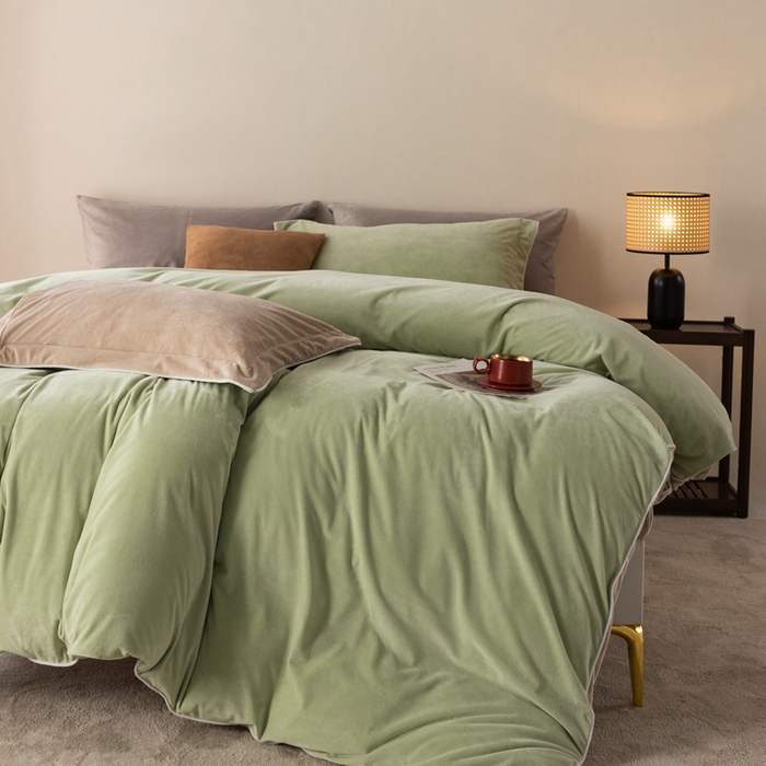 91家纺网 家纺一手货源 找家纺 ONE TWO ONE 121 新品【婴儿绒四件套】2025毛毯被子四件套单件被套单件枕套珊瑚绒牛奶绒冬被法兰绒兔毛绒The one 芽绿-奶咖