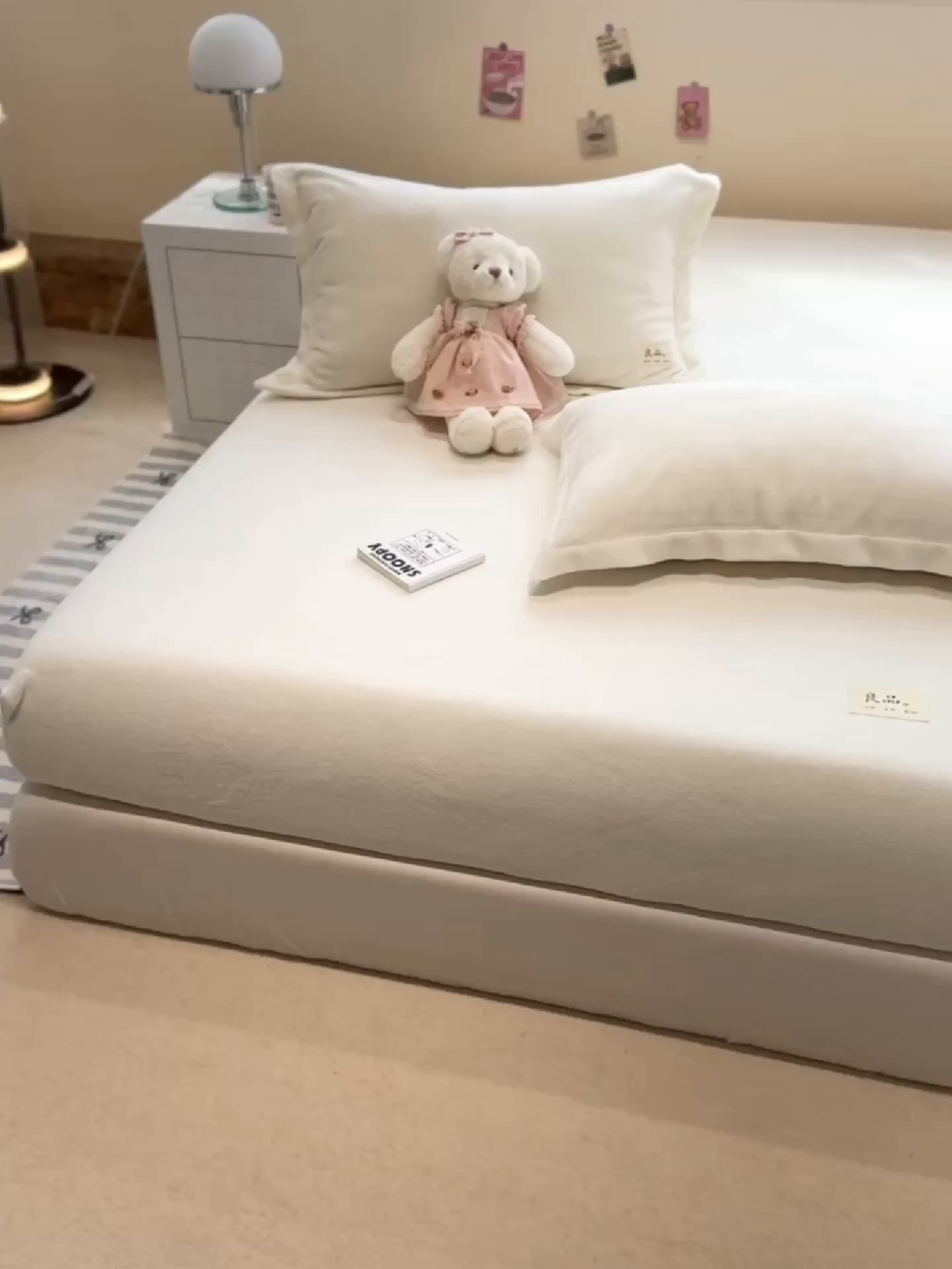 91家纺网 家纺一手货源 找家纺 857家居 2025新款高克重牛奶绒床单床笠系列 良品-雪白