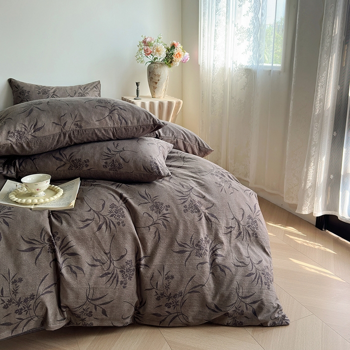 91家纺网 家纺一手货源 找家纺 卢赛尔 2025新品加厚130g高克重复古风原麻印花四件套单被套 南栀羽