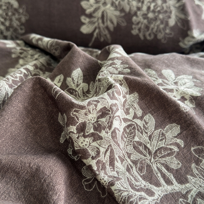 91家纺网 家纺一手货源 找家纺 卢赛尔 2025新品加厚130g高克重复古风原麻印花四件套单被套 疏影