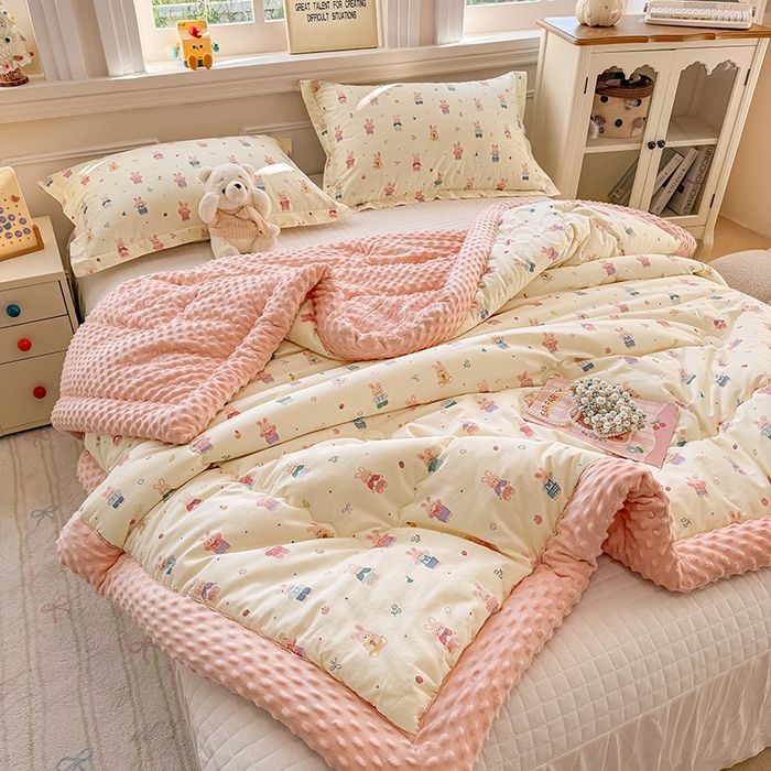 91家纺网 家纺一手货源 找家纺 梦依依 （加微信送买家秀）2025新款40支全棉豆豆被大豆被夏被冬秋被子被芯-风格二 果冻兔