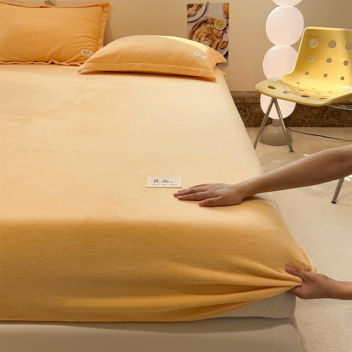 91家纺网 家纺一手货源 找家纺 857家居 2025新款高克重牛奶绒床单床笠系列 良品-亚麻黄