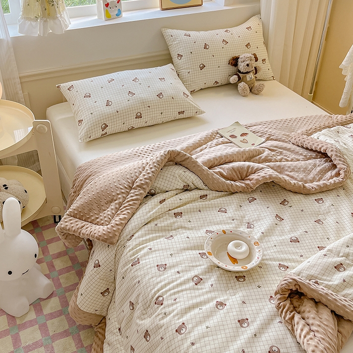 91家纺网 家纺一手货源 找家纺 梦依依 （加微信送买家秀）2025新款40支全棉豆豆被大豆被夏被冬秋被子被芯-风格二 熊仔