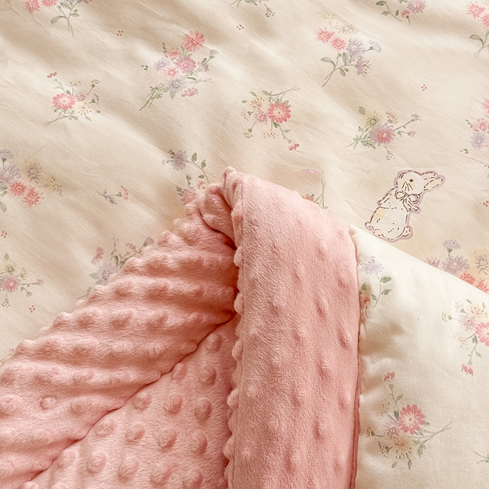 91家纺网 家纺一手货源 找家纺 梦依依 （加微信送买家秀）2025新款40支全棉豆豆被大豆被夏被冬秋被子被芯-风格二 萝莉兔