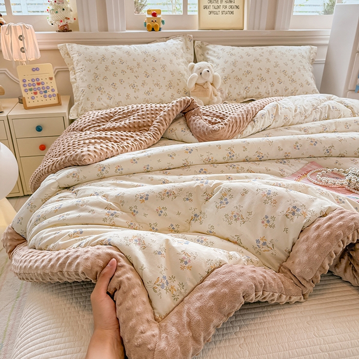 91家纺网 家纺一手货源 找家纺 梦依依 （加微信送买家秀）2025新款40支全棉豆豆被大豆被夏被冬秋被子被芯-风格二 蓝香清韵