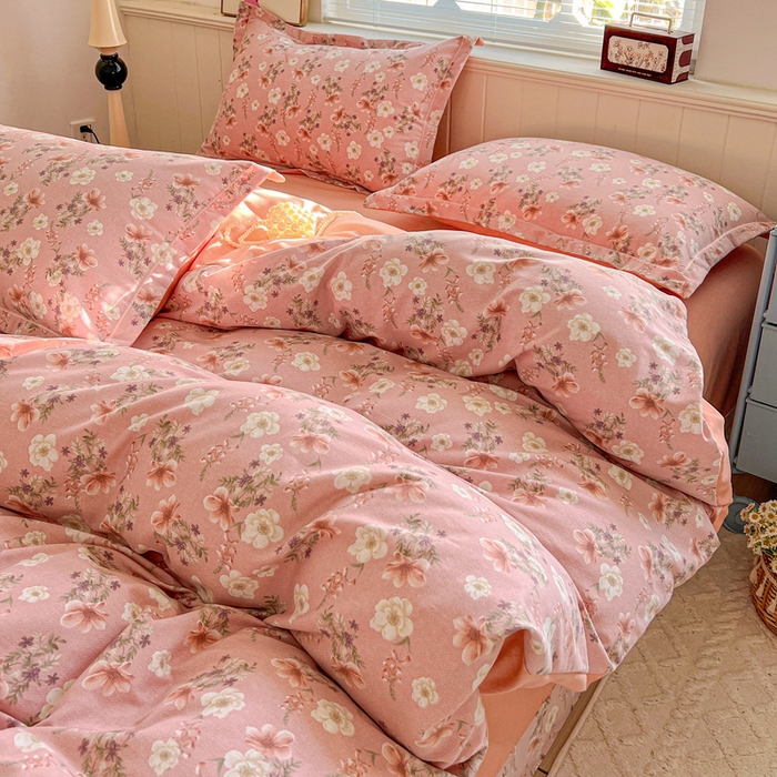 91家纺网 家纺一手货源 找家纺 优选直播新款全棉磨毛喷气印花四件套加厚纯棉三件套（一字绣工艺款）学生三件套 花蕊粉