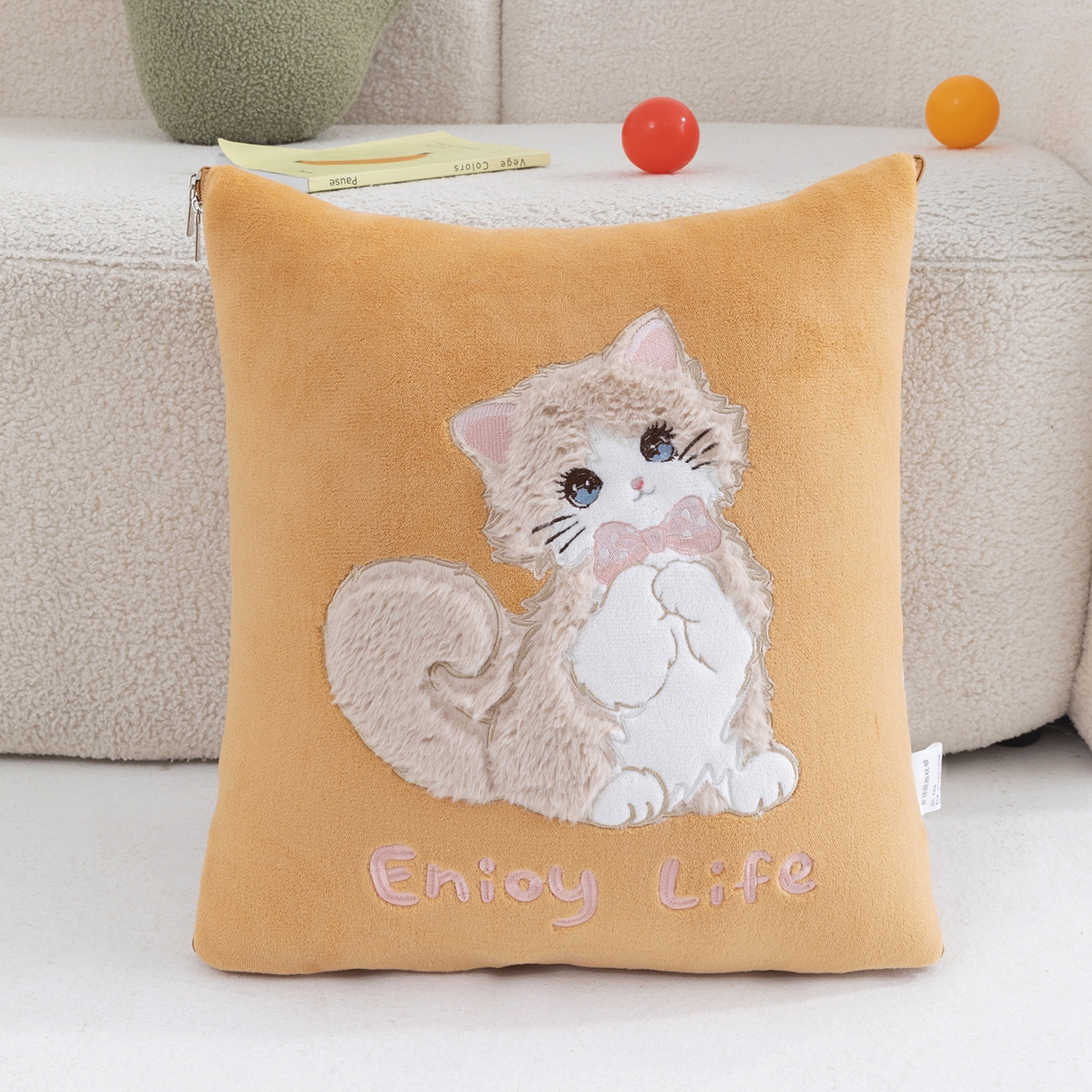 91家纺网 家纺一手货源 找家纺 （总）照世家纺 2025新款牛奶绒抗菌棉多功能抱枕被-布偶猫（P标）（控价是优惠券后不能低于 40的68，45的98, 50的119）