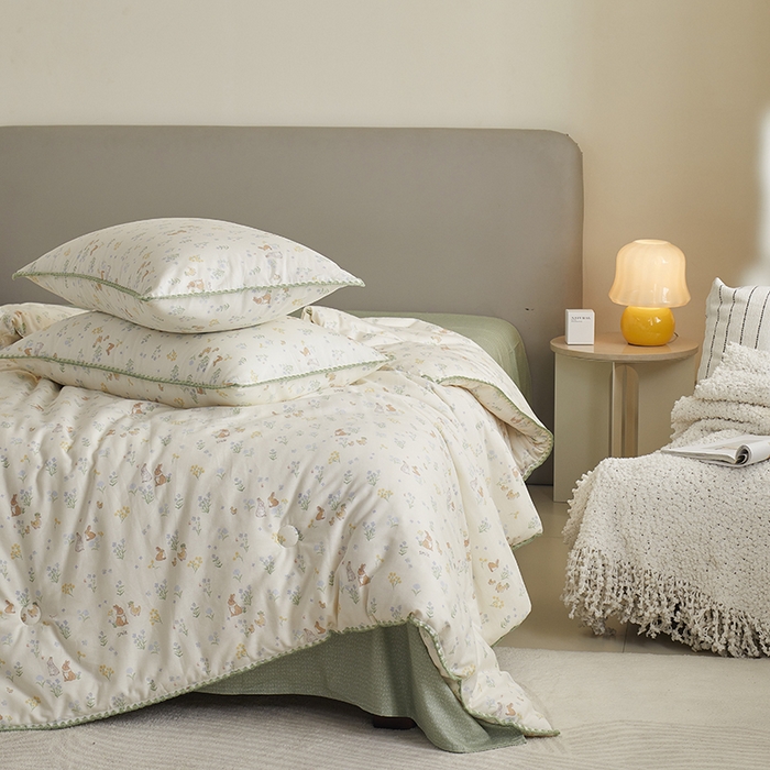 91家纺网 家纺一手货源 找家纺 （总）暖阳 2025新款全棉A类里外贝壳三角针包边冬被被子被芯