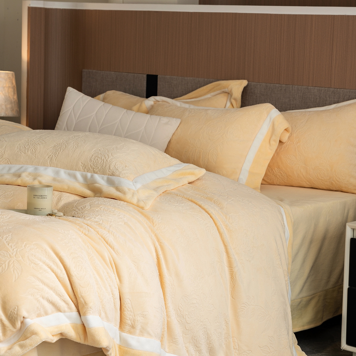 91家纺网 家纺一手货源 找家纺 （总）蓝梦 2025新款亲肤舒适牛奶绒四件套-繁花系列