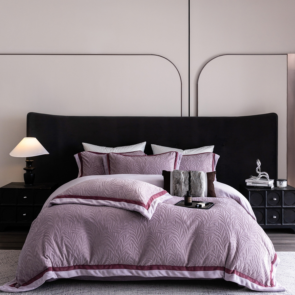 91家纺网 家纺一手货源 找家纺 （总）蓝梦 2025新款亲肤舒适牛奶绒四件套-榈叶系列