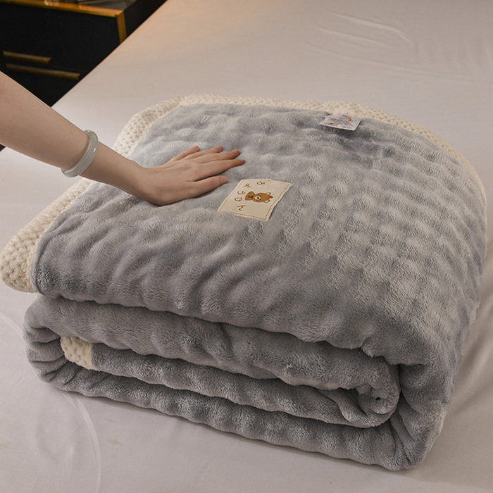 91家纺网 家纺一手货源 找家纺 （总）爱彼家纺 2025秋冬新款玉兔云绒毛毯毯子午睡毯玉兔云绒-系列二