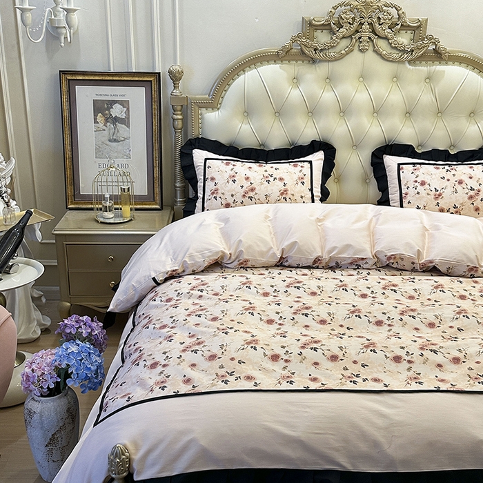 91家纺网 家纺一手货源 找家纺 （总）多乐娜 2025新款法式100S全棉贡缎数码印花四件套 长绒棉工艺款轻奢花边款（会员-20）控价378/398起（券后！！）务必控价谢谢配合