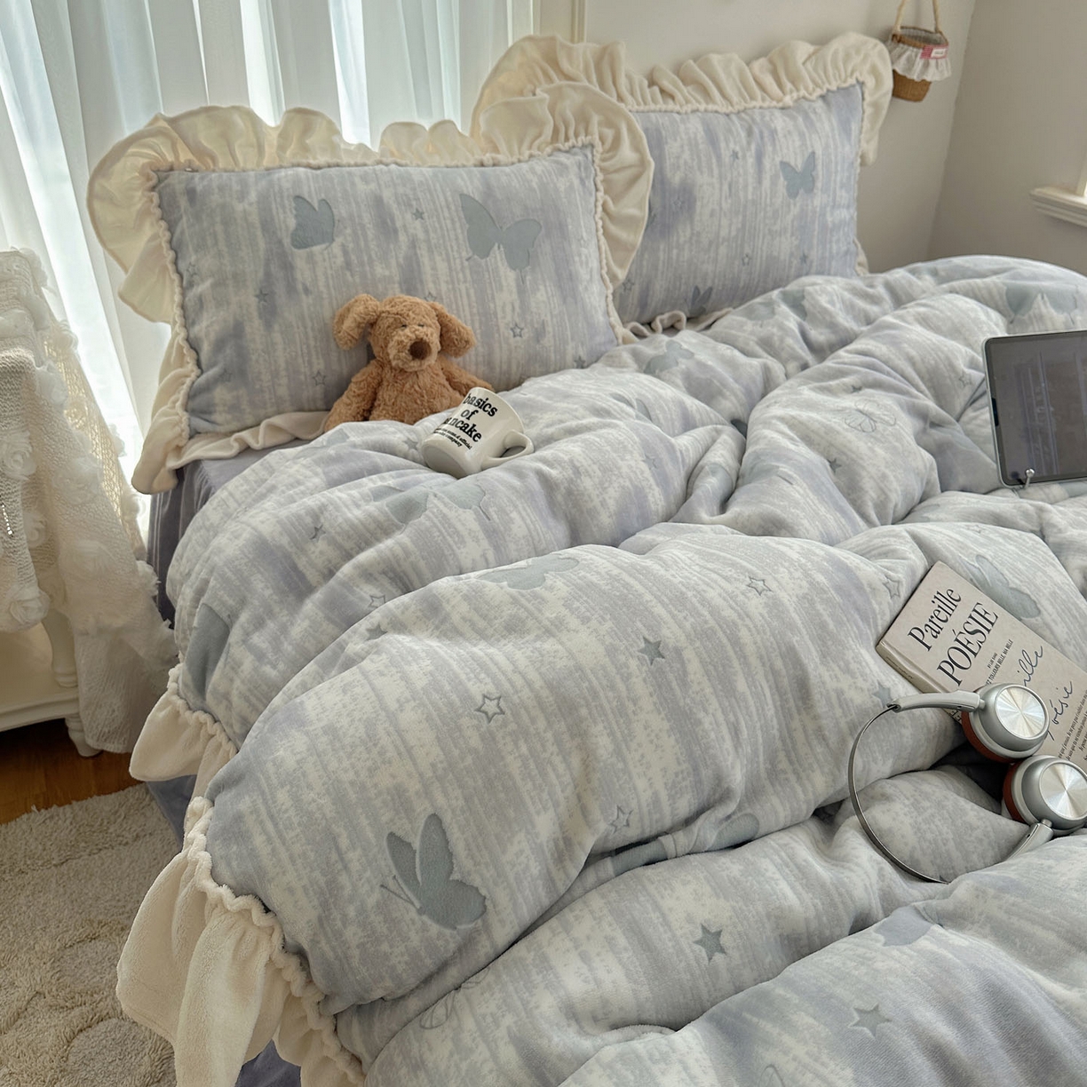 91家纺网 家纺一手货源 找家纺 轻奢坊 2025新款牛奶绒5D烂花韩版法式花边四件套-蝶梦 蝶梦紫