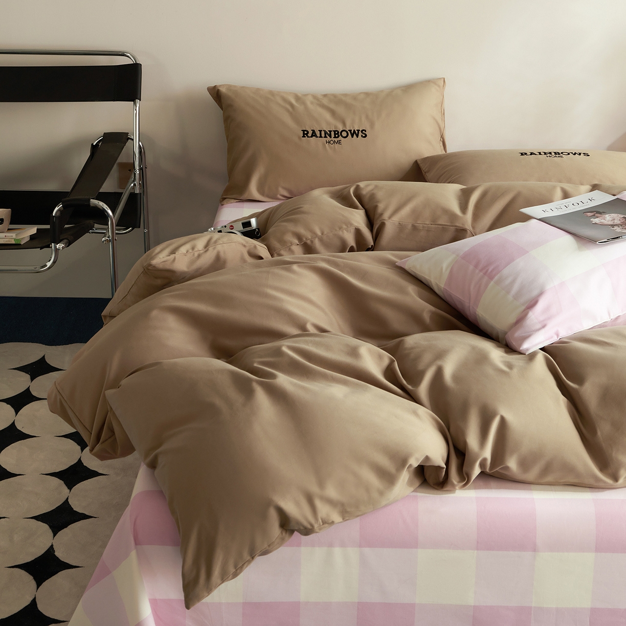 91家纺网 家纺一手货源 找家纺 怡家居 2025新款全棉60S磨毛绣花四件套--光栅系列 光栅-驼