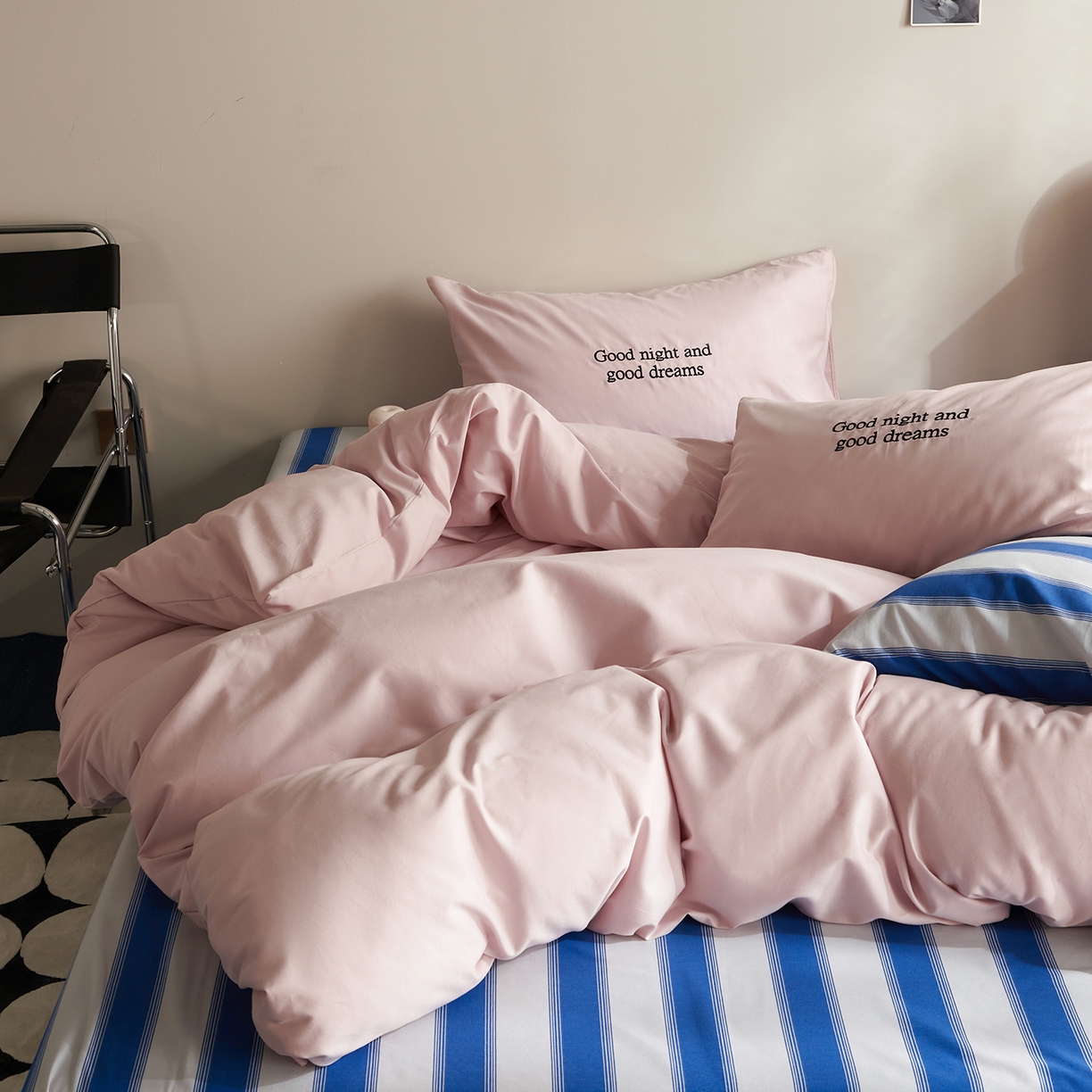 91家纺网 家纺一手货源 找家纺 怡家居 2025新款全棉60S磨毛绣花四件套--光栅系列 光栅-粉