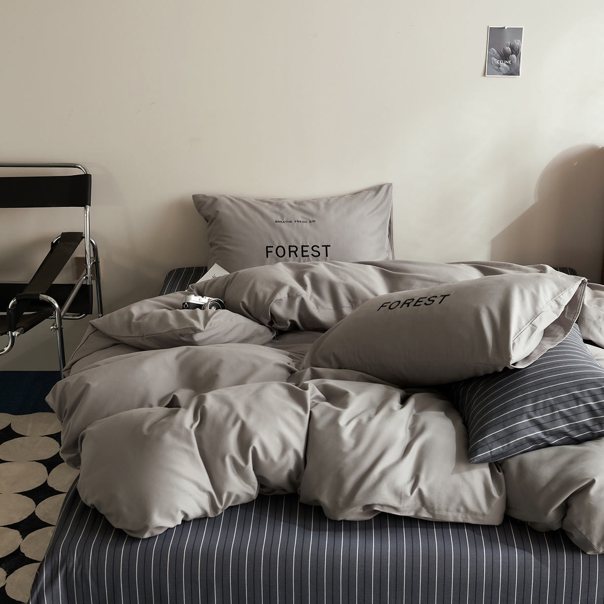 91家纺网 家纺一手货源 找家纺 怡家居 2025新款全棉60S磨毛绣花四件套--光栅系列 光栅-雅灰