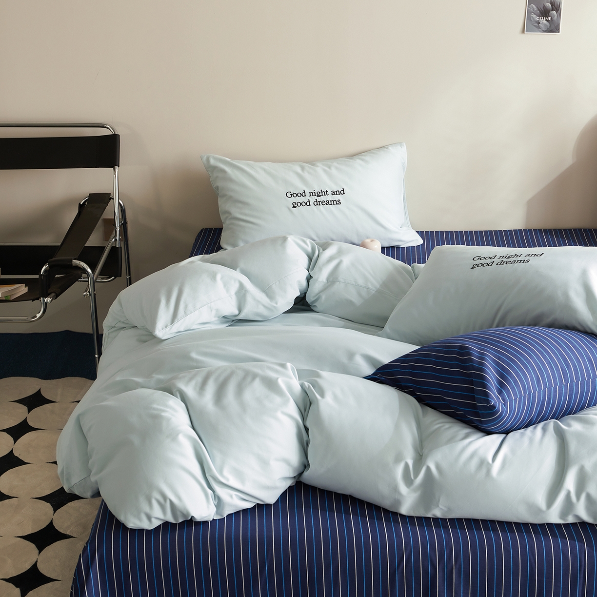 91家纺网 家纺一手货源 找家纺 怡家居 2025新款全棉60S磨毛绣花四件套--光栅系列 光栅-兰