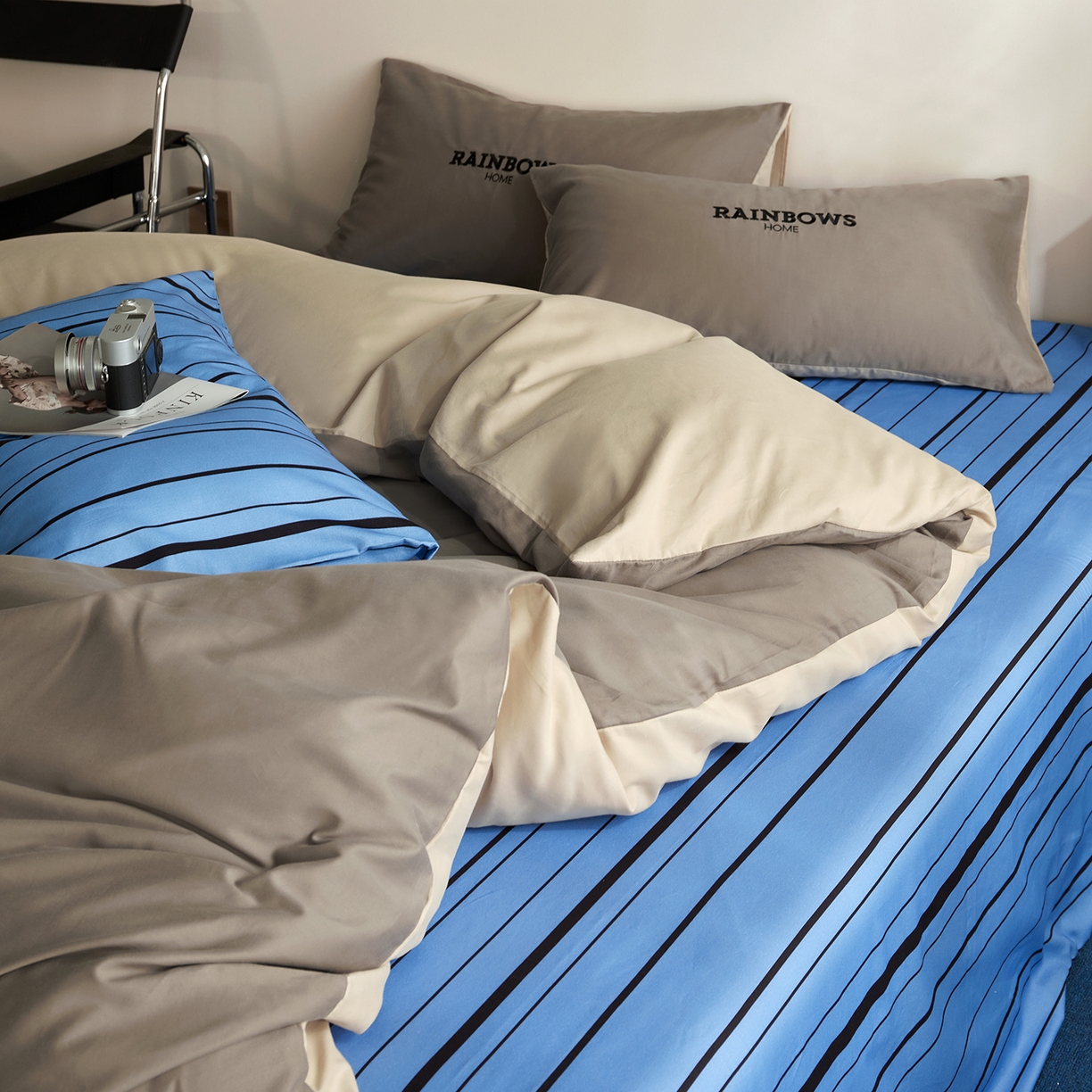 91家纺网 家纺一手货源 找家纺 怡家居 2025新款全棉60S磨毛绣花四件套--光栅系列 光栅-咖