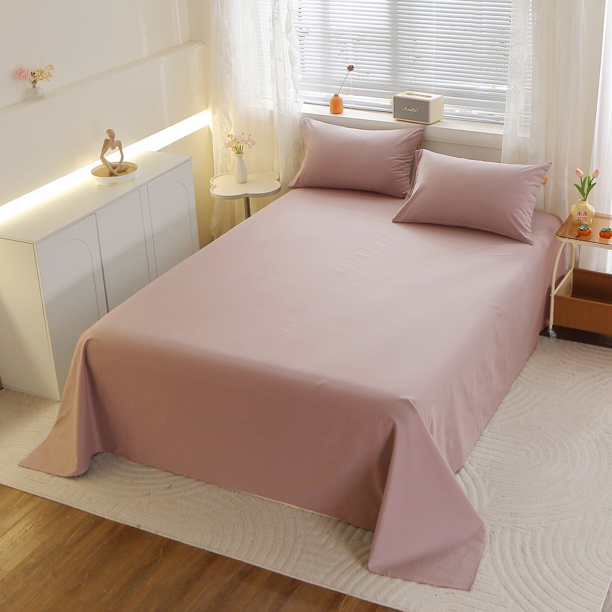 91家纺网 家纺一手货源 找家纺 晶缦家纺 2025新款100%纯棉13376纯色喷气全棉磨毛四件套和单品被套床单床笠枕套-单床单 暖芸馨-暖贝粉