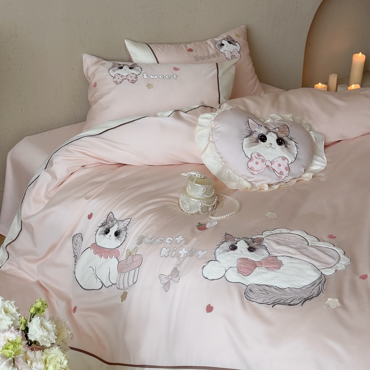 91家纺网 家纺一手货源 找家纺 佳汐蓝家纺 2025新款百支全棉长绒棉贡缎四件套-布偶猫 布偶猫 粉