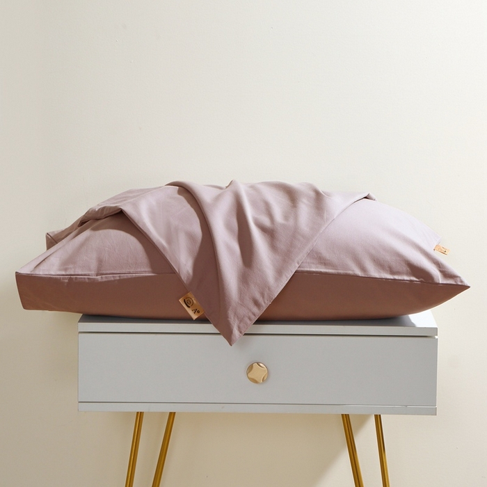 91家纺网 家纺一手货源 找家纺 晶缦家纺 2025新款100%纯棉13376纯色喷气全棉磨毛四件套和单品被套床单床笠枕套-单枕套 暖芸馨-暖贝粉