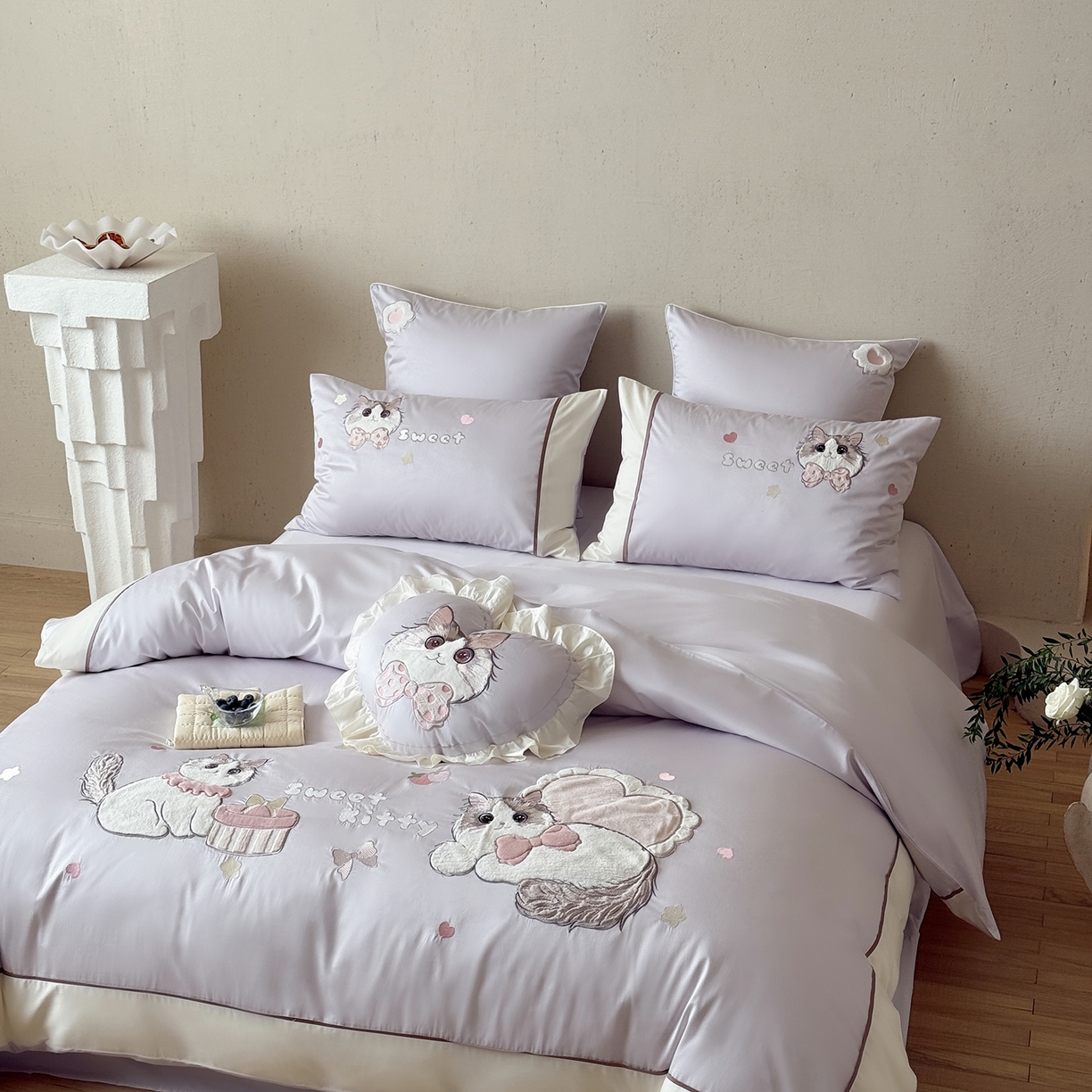 91家纺网 家纺一手货源 找家纺 佳汐蓝家纺 2025新款百支全棉长绒棉贡缎四件套-布偶猫 布偶猫 紫