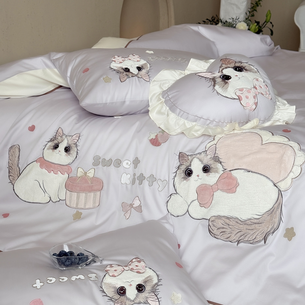 91家纺网 家纺一手货源 找家纺 佳汐蓝家纺 2025新款百支全棉长绒棉贡缎四件套-布偶猫 布偶猫 紫