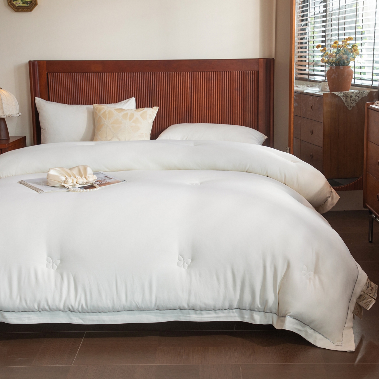 91家纺网 家纺一手货源 找家纺 （总）大世界被王 2025新款蚕蛹蛋白冬被被子被芯