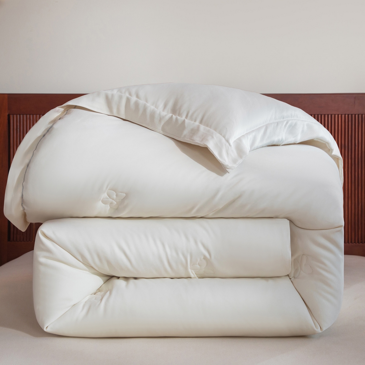 91家纺网 家纺一手货源 找家纺 （总）大世界被王 2025新款蚕蛹蛋白冬被被子被芯