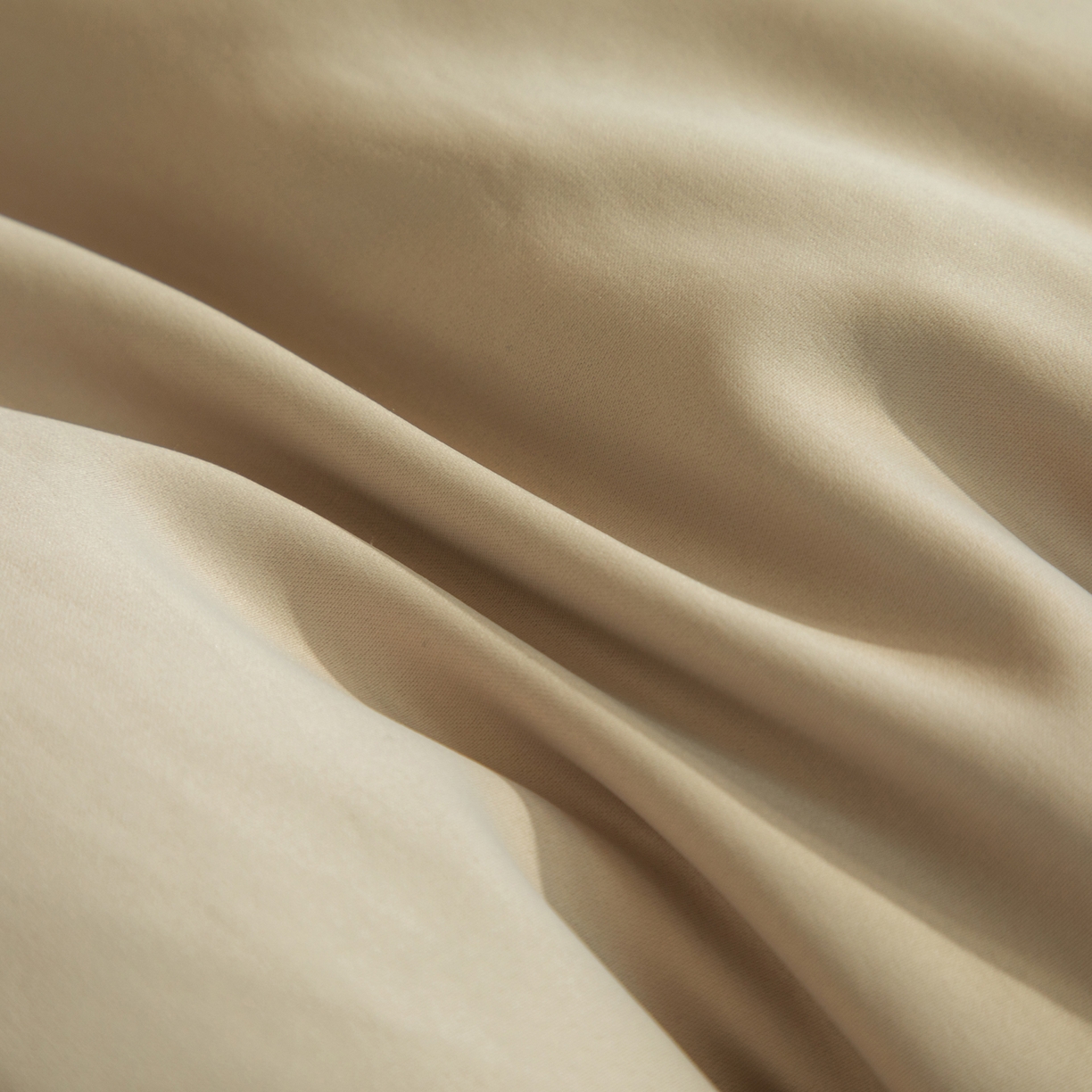 91家纺网 家纺一手货源 找家纺 大世界被王 2025新款蚕蛹蛋白冬被被子被芯 咖蚕蛹蛋白