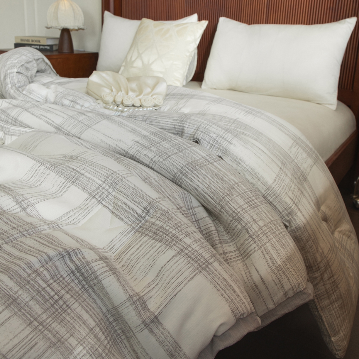 91家纺网 家纺一手货源 找家纺 大世界被王 2025新款加厚羊绒蛋白冬被被子被芯 灰色羊绒蛋白