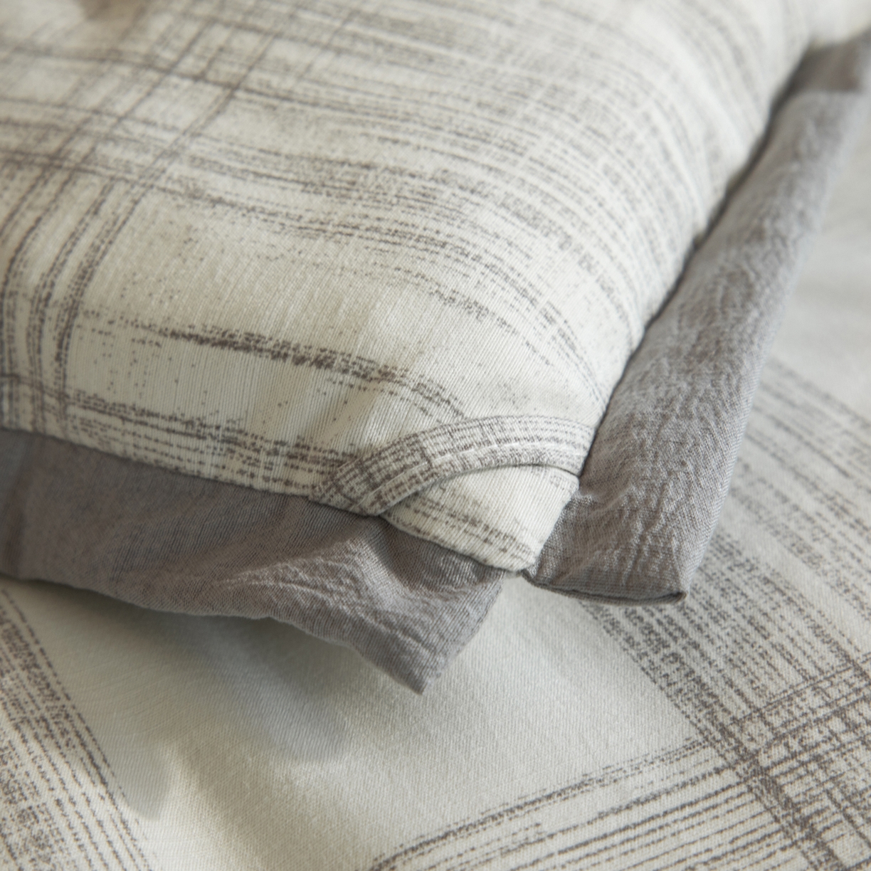 91家纺网 家纺一手货源 找家纺 大世界被王 2025新款加厚羊绒蛋白冬被被子被芯 灰色羊绒蛋白