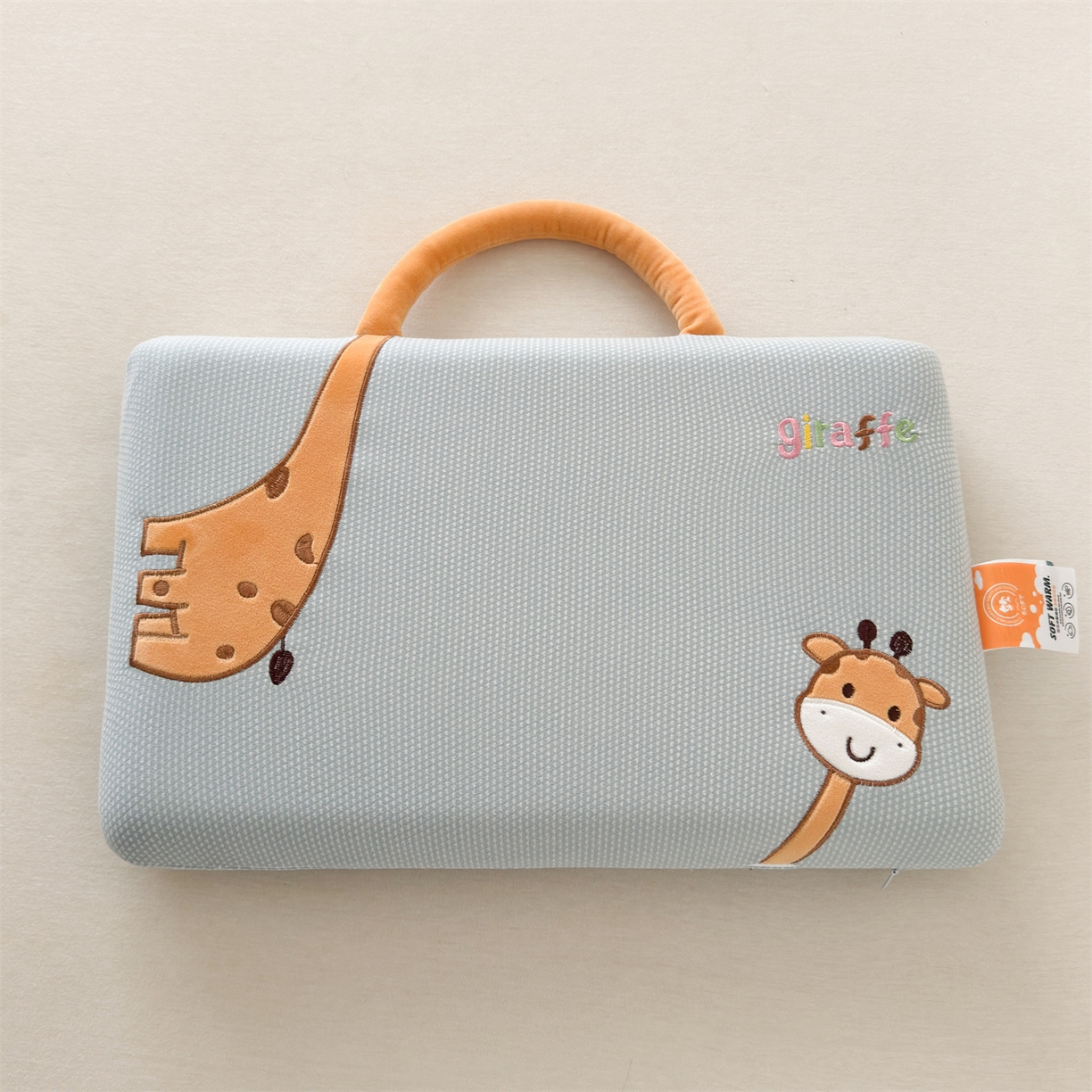 91家纺网 家纺一手货源 找家纺 麦肯锡 2025新款长颈鹿面包儿童记忆枕 枕头枕芯 蓝色/对