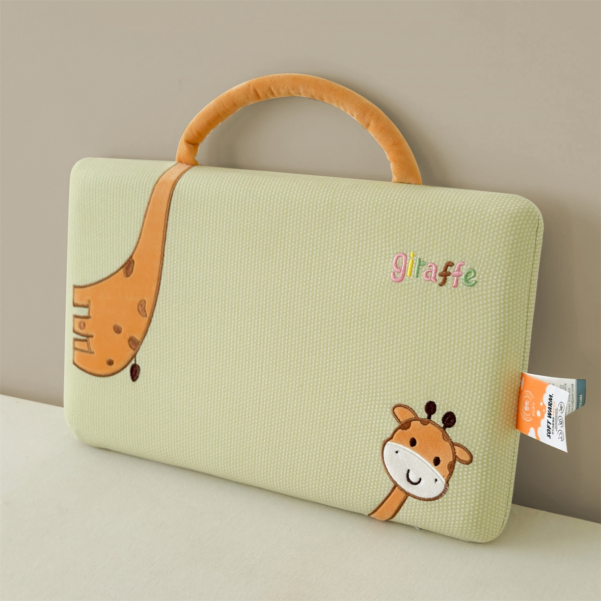 91家纺网 家纺一手货源 找家纺 麦肯锡 2025新款长颈鹿面包儿童记忆枕 枕头枕芯 绿色/对