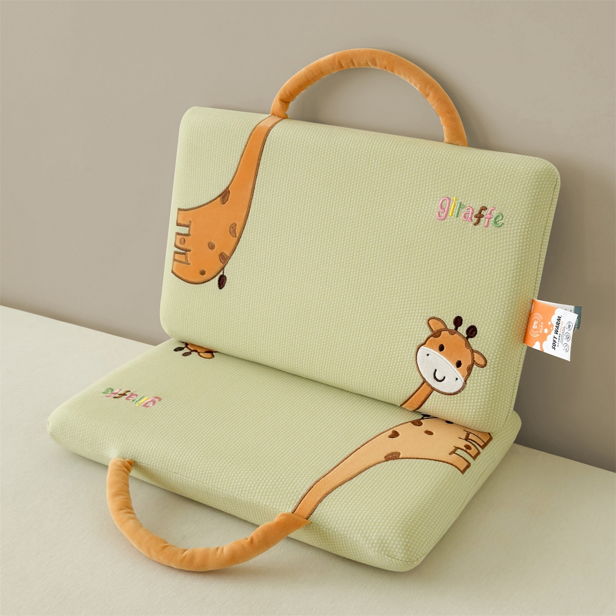 91家纺网 家纺一手货源 找家纺 麦肯锡 2025新款长颈鹿面包儿童记忆枕 枕头枕芯 绿色/对