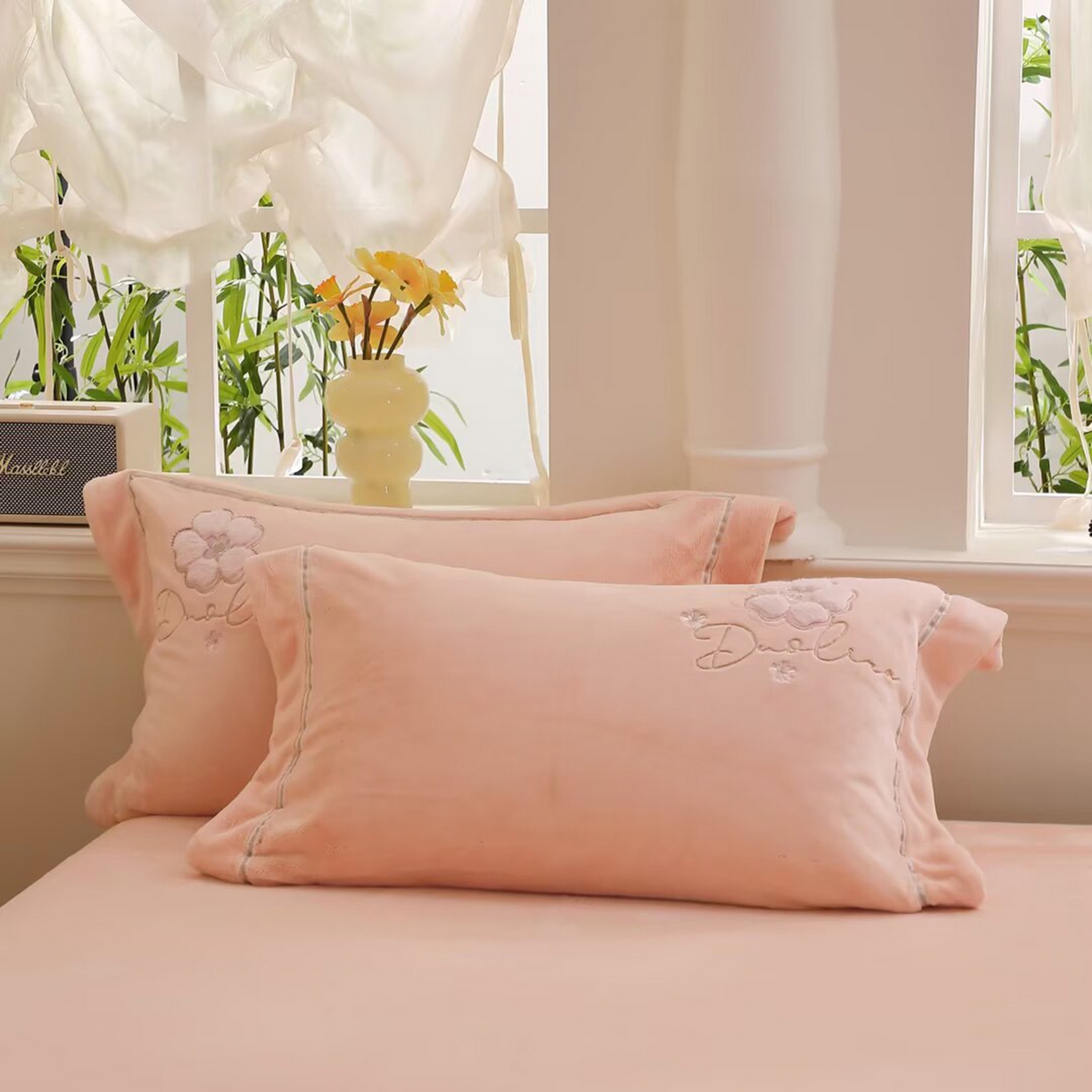 91家纺网 家纺一手货源 找家纺 棉生活家纺 2025新款高奢工艺260克A类牛奶绒兔毛贴布绣四件套-秀妍 秀妍-粉玉